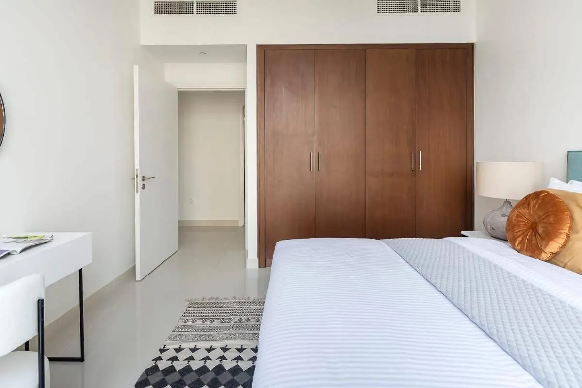 Apartment Frank Porter - Boulevard Crescent Dubai