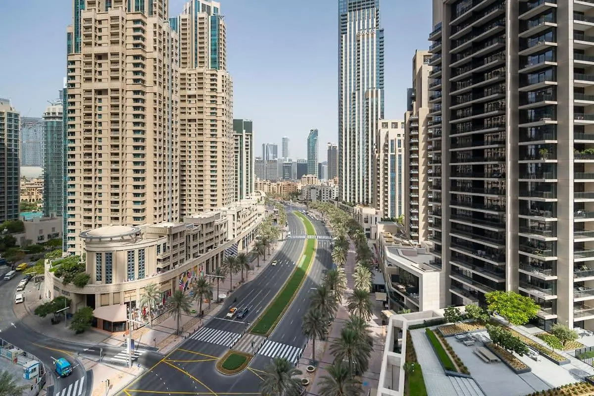 Frank Porter - Boulevard Crescent Dubai Apartment